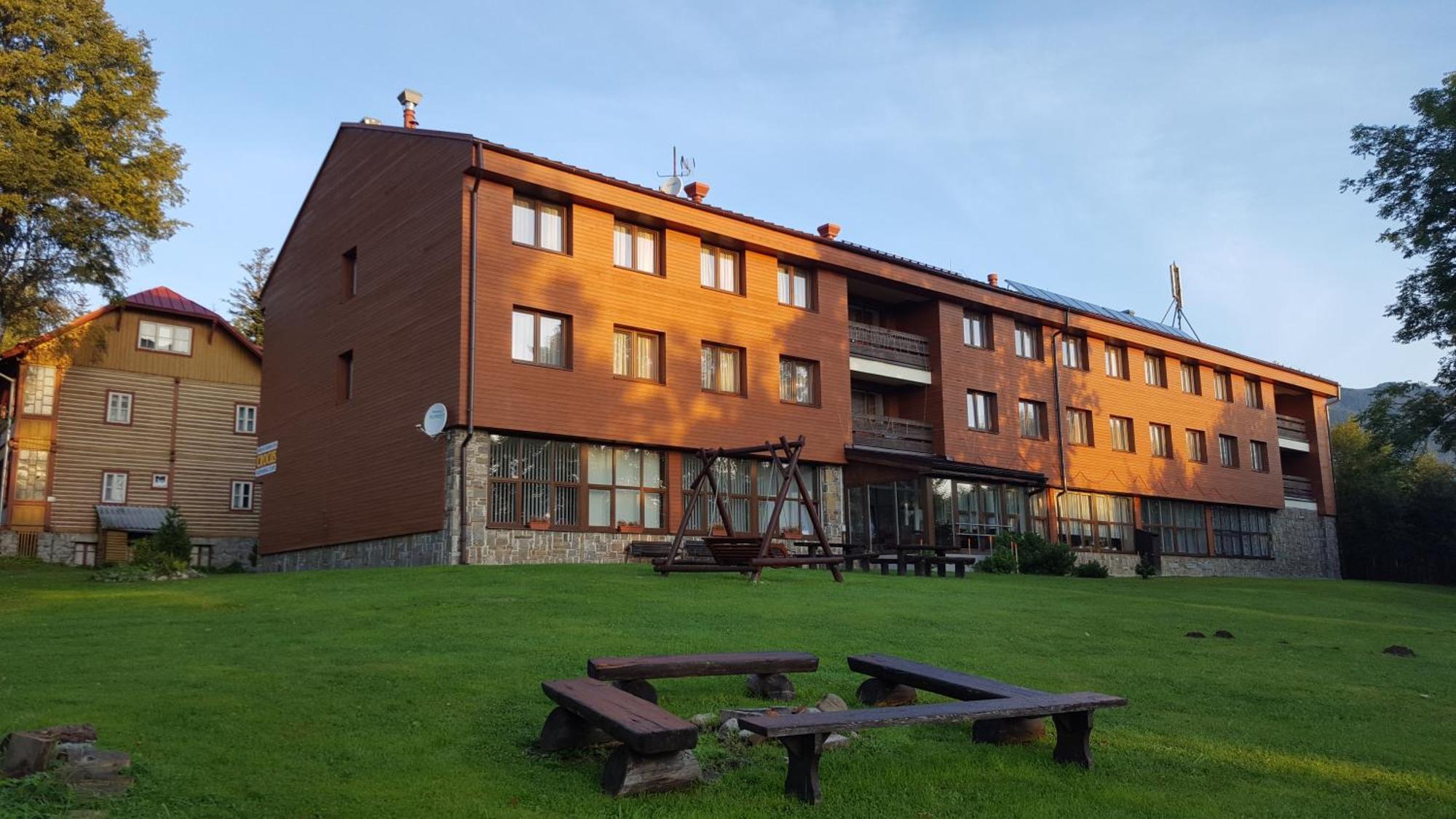 Rekreacne Zariadenie Crocus Vysoke Tatry Exterior photo